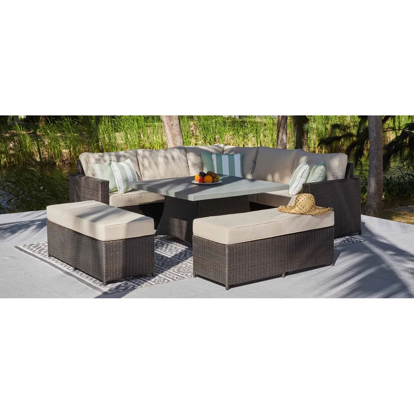 HALO 1M - CORNER SOFA AND CONCRETE COFFEE TABLE